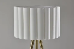 Adesso Caldwell 61