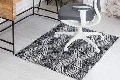 Anji Mountain Smiljan Rug’d Chair Mat, 1/4