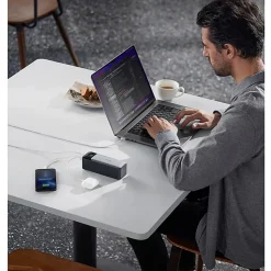 ANKER 737 Power Bank (PowerCore 24K) - For MacBook Pro, Universal, USB Type A Device, USB Type C Device, MacBook Air, iPhone 13, Smartphone, iPad Pro