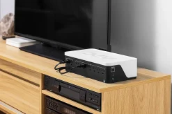 APC Back-UPS, 900VA/540W, Floor/Wall Mount, 120V, 8x NEMA 5-15R Outlets, USB Type A + C Ports, BE900G3