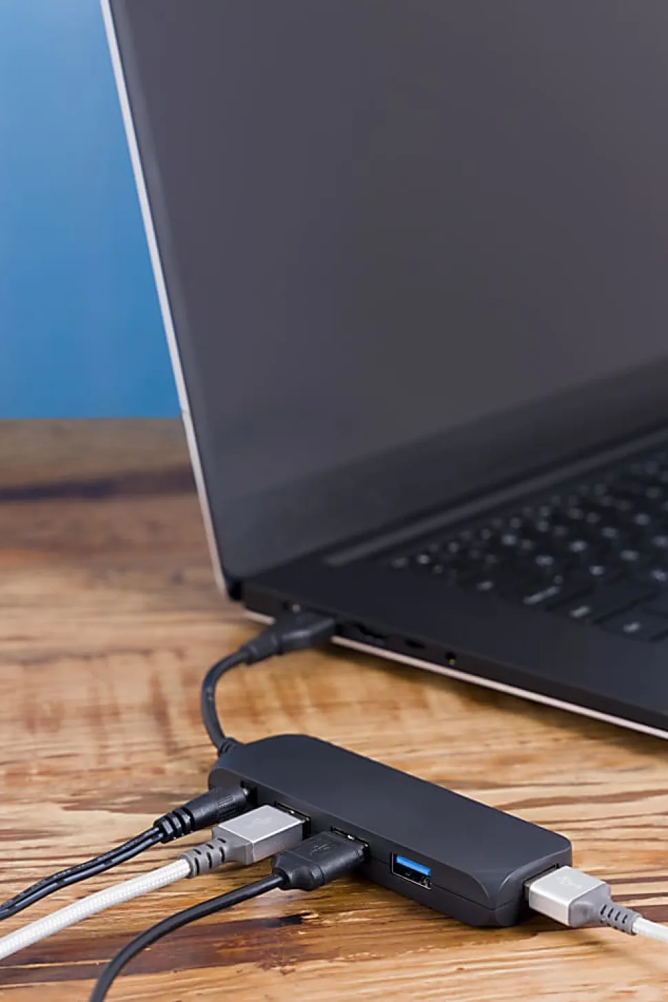 Ativa® 4-Port USB 3.0 Charging Hub, Black, 41513