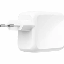 Belkin UltraCharge Retractable GaN Wall Charger 67W, White - 67 W - 3.30 ft Cable - White