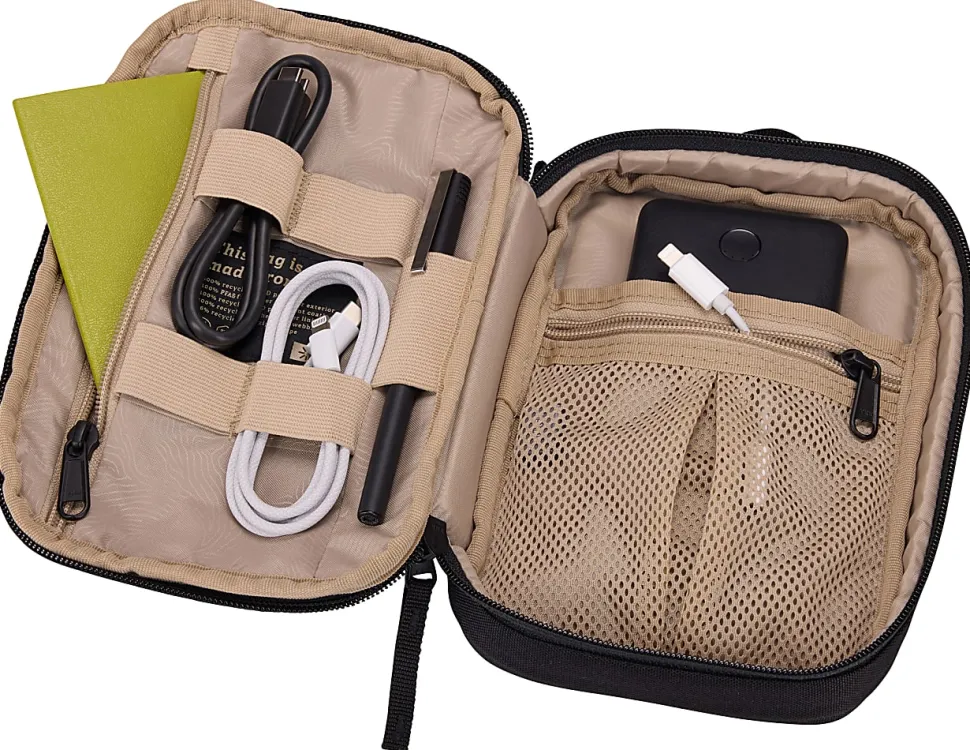 Case Logic Polyester Invigo Medium Electronic Case, 9-3/4”H x 5-15/16”W x 2-13/16”D, 73% Recycled, Black