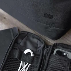 Case Logic Polyester Invigo Small Electronic Case, 9-1/8