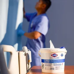 Clorox® Healthcare® Bleach Germicidal Wipes, 150 Wipes Per Canister, Case Of 6 Canisters