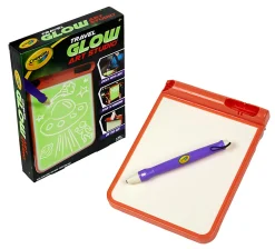 Crayola® Travel Glow Art Studio