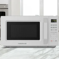 Farberware 700W Compact Countertop Microwave Oven, 0.7 Cu. Ft., White, Total Qty 1