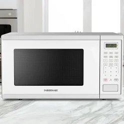 Farberware 1000W Microwave Oven, 1.1 Cu. Ft., White, Total Qty 1