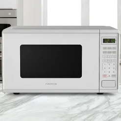 Farberware 900W Microwave Oven, 0.9 Cu. Ft., White, Total Qty 1