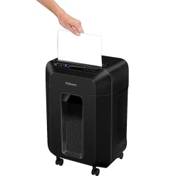 Fellowes® AutoMax 100MA 100-Sheet Auto Feed Micro-Cut Shredder, Black, 4704001