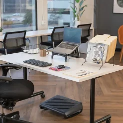 Fellowes® Wire Desktop 3