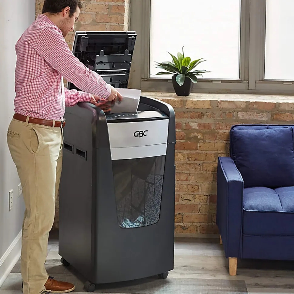 GBC® AutoFeed+ 600-Sheet Cross-Cut Automatic Shredder, Black, WSM1757510