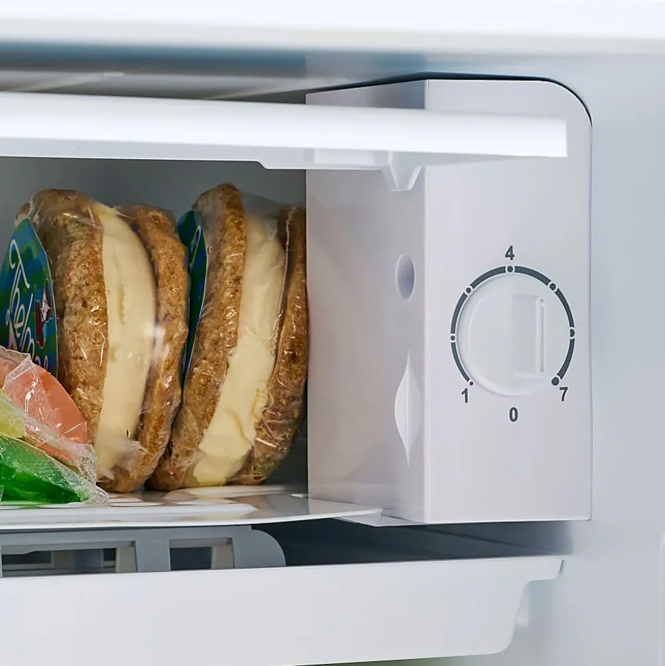Igloo 3.2 Cu. Ft. Classic Compact Single Door Refrigerator With Freezer, White, Total Qty 1