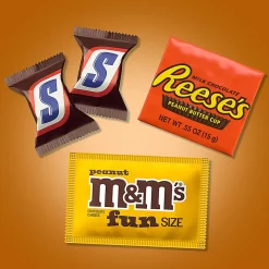 M&M's Peanut, Snickers And Reese's Minis Candy Variety Mix, 53 Oz, Total Qty 1