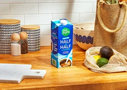Nutpods® Unsweetened Non-Dairy Half & Half Creamer, 32 fl oz cartons, 6 pack