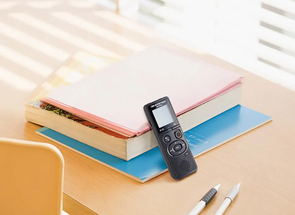 OM System VN-541PC Digital Voice Recorder, 4-5/16”H x 1-1/2”W x 1/8”D, Black