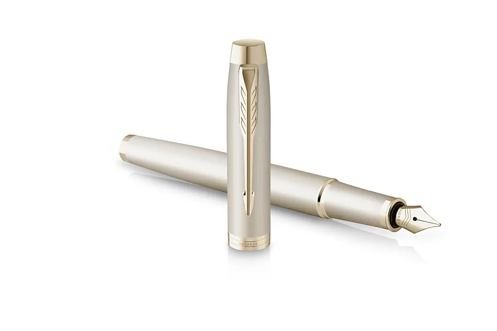Parker IM Monochrome Fountain Pen, Champagne Finish and Trims, Medium Point, Blue Ink, Gift Box