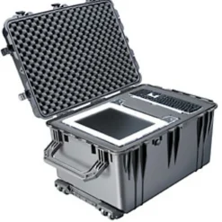 Pelican™ 1660 Rolling Case, 31.59" x 22.99" x 19.48"