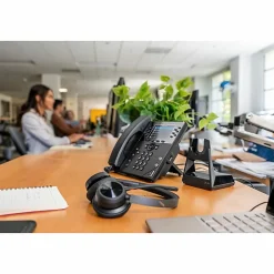 Poly Voyager 4320 Microsoft Teams Certified USB-C Headset +BT700 dongle - Siri, Google Assistant - Stereo - 77Z30AA