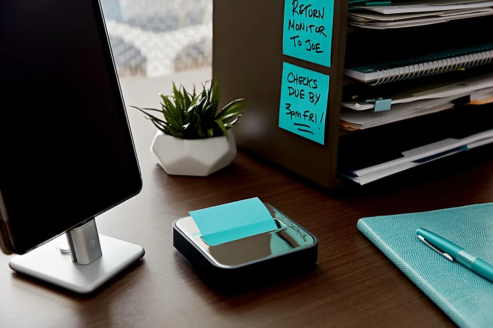 Post-it® Note Dispenser, 3 x 3 in, 1 Dispenser, 1 Pad, 45 Sheets/Pad, Black Base Steel Top, Sticky Notes Holder for Desk, Classroom or Office Supplies