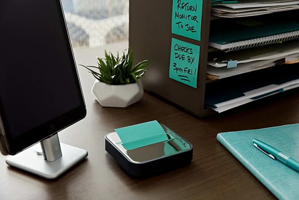 Post-it® Note Dispenser, 3 x 3 in, 1 Dispenser, 1 Pad, 45 Sheets/Pad, Black Base Steel Top, Sticky Notes Holder for Desk, Classroom or Office Supplies