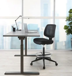 Realspace™ Architect Desk Lamp, Adjustable, 21-1/2"H, Black/Silver