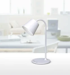 Realspace™ Kessly LED Desk Lamp With USB Port, 17"H, White