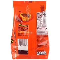 REESE'S Milk Chocolate Peanut Butter Cups Miniatures Candy, 30 oz