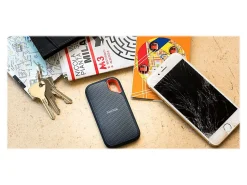 SanDisk Extreme® Portable SSD, 4TB, Black