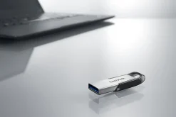 SanDisk Ultra Flair USB 3.0 Flash Drive, 512 GB, Silver