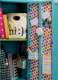 Scotch® Removable Poster Tape , 0.75 in x 150 in (1.9 cm x 3.8 m)