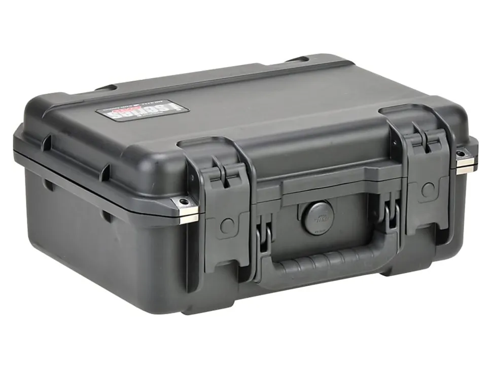 SKB Cases iSeries Protective Large Case With Foam And Wheels, 29" x 14" x 15", Black