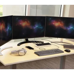 StarTech.com USB C Dock - Compatible with Windows/macOS - Supports Triple 4K Ultra HD Monitors - 60W Power Delivery - DK30CH2DPPD