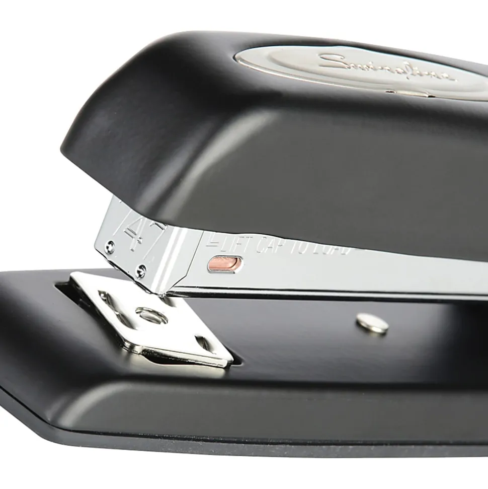 Swingline® 747® Business Stapler, 25 Sheets Capacity, Black